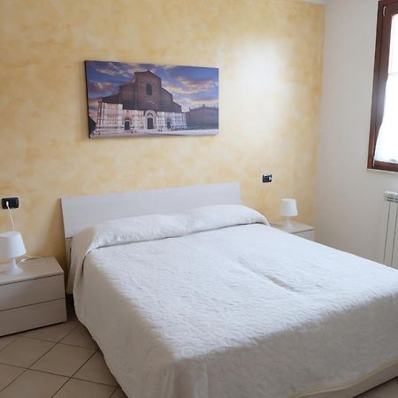 B&B Delle Fragole Medicina Kültér fotó